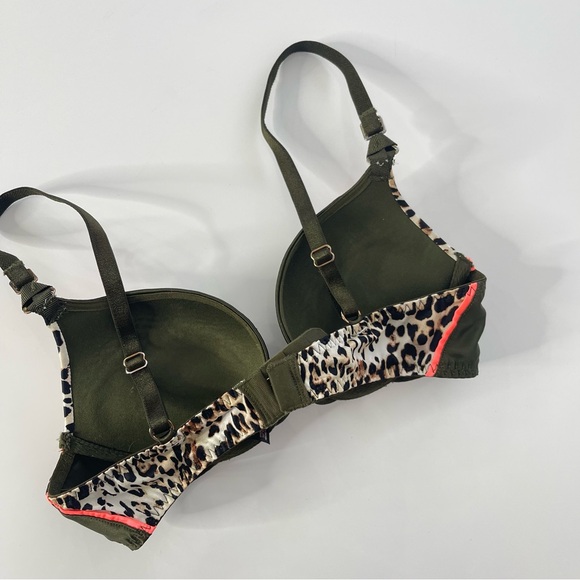 Victoria’s Secret Very Sext Push Up Green Animal Print Underwire Bra 32A - Picture 3 of 8